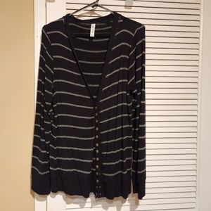 Zenana Outfitters Black with Gray stripe snap cardigan